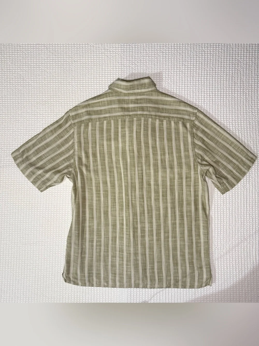 Banana Republic Men’s Linen Blend Camp Shirt Olive Green White Stripe Size S